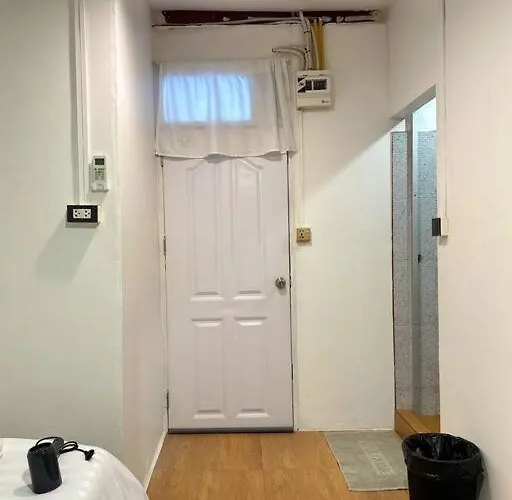 Chubbi 5 Room10